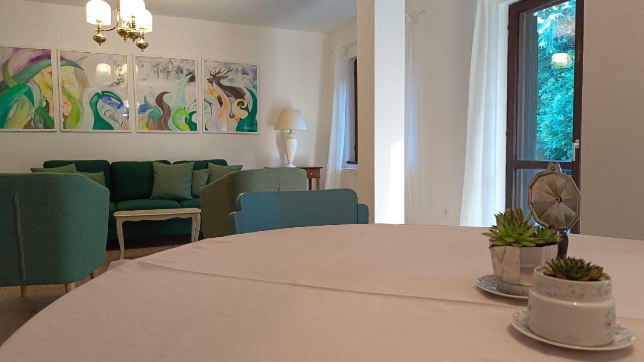 Apartment Oriana Rovinj Luaran gambar